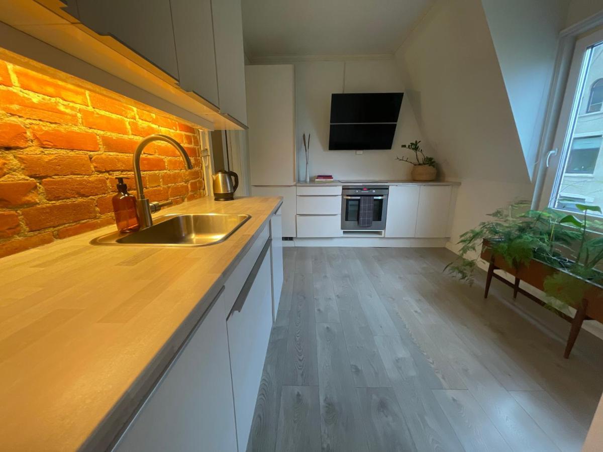 Charming Apartment In Alesund Center With Free Parking Exterior foto